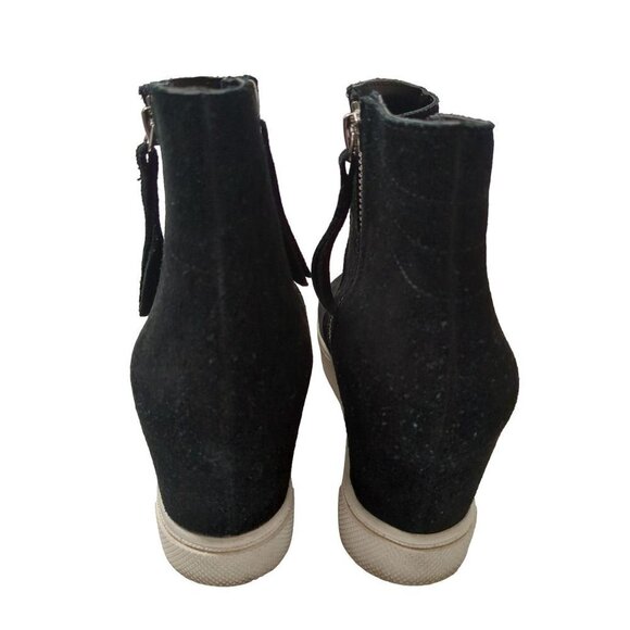 Steve Madden Hidden Wedge Sneaker Bootie Womens 8.5 Ankle Boot Black Suede Saidi - Picture 4 of 9
